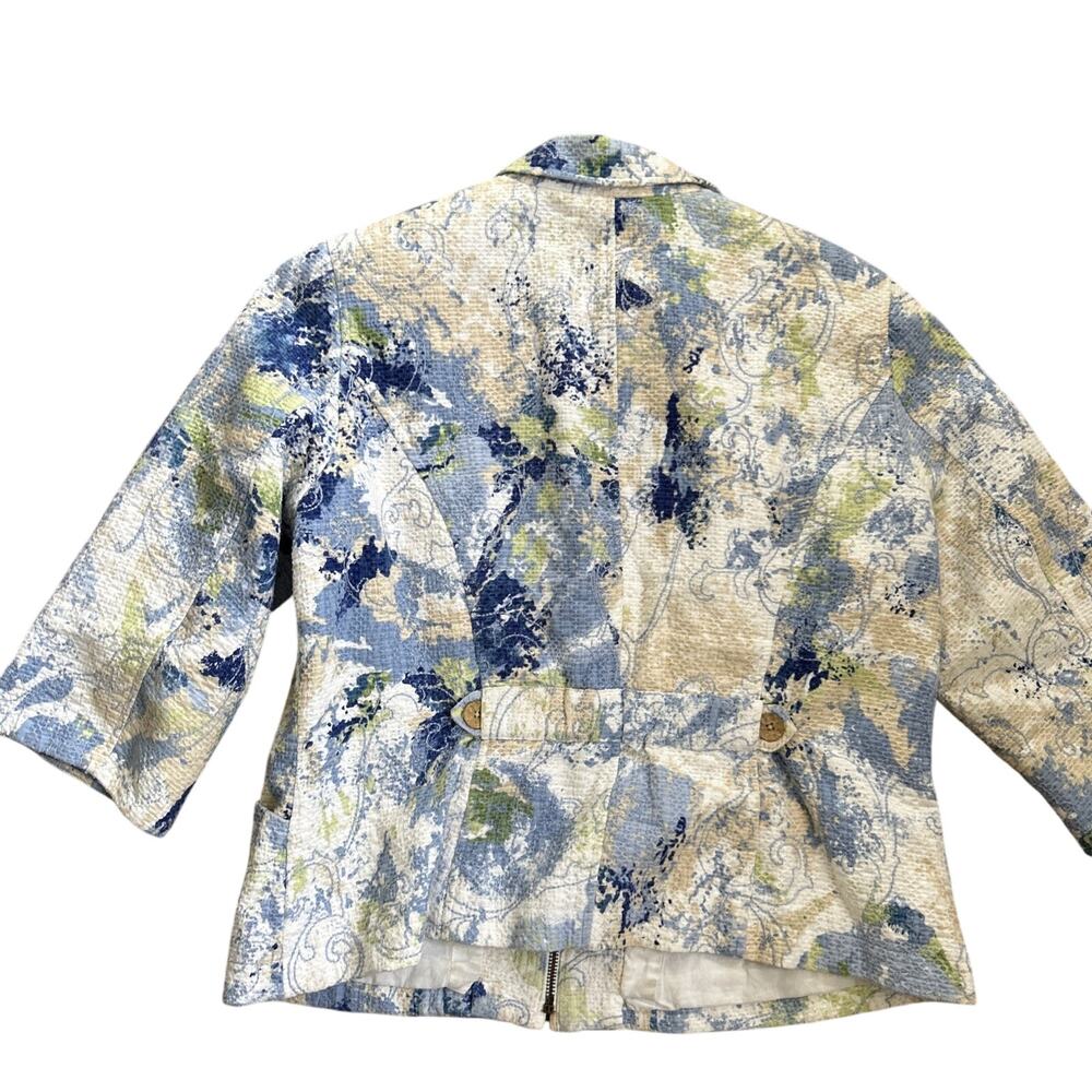 Coldwater Creek Blue White Painterly Floral Front Zip Jacket Size 14P MSRP $119 - Picture 2 of 10